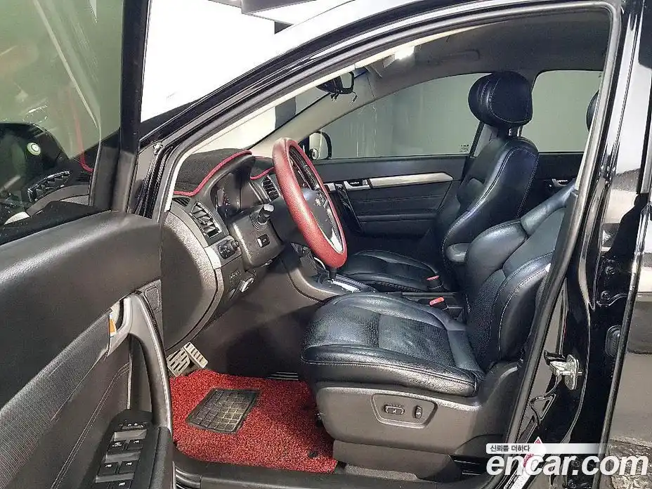 Chevrolet Captiva 2017 2.0 Автомат в Москве № 38588, фото 8