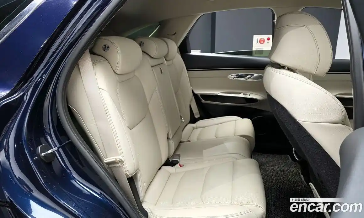 Genesis GV70 2022 2.2 Автомат в Москве № 386895, фото 12