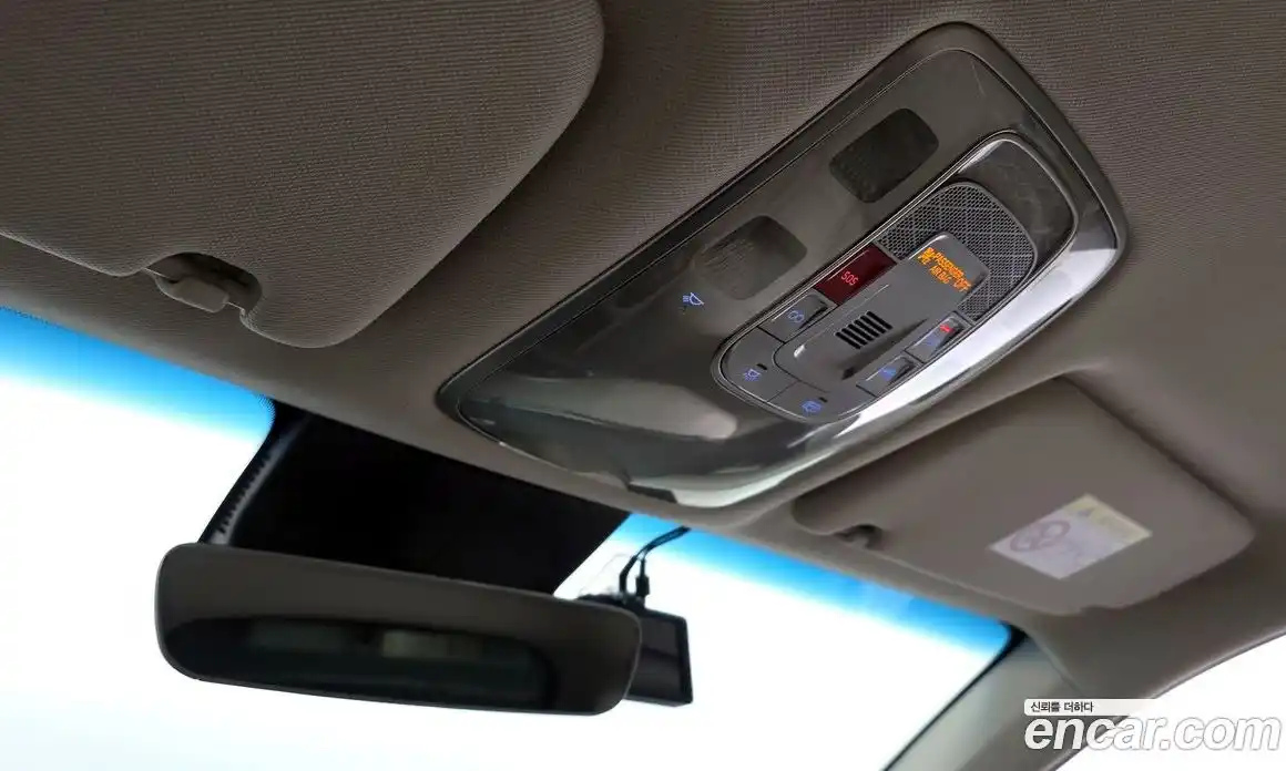 Genesis GV70 2022 2.2 Автомат в Москве № 386895, фото 17