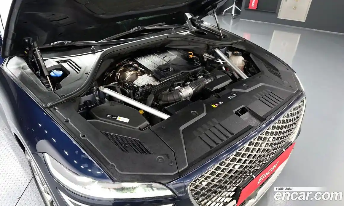 Genesis GV70 2022 2.2 Автомат в Москве № 386895, фото 6