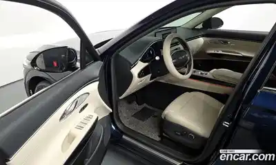 Genesis GV70 2022 2.2 Автомат в Москве № 386895, миниатюра 10