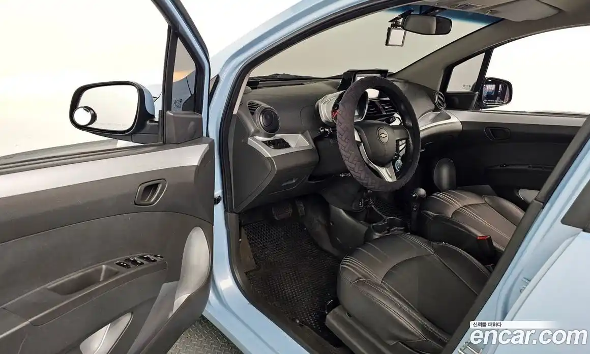 Chevrolet Spark 2014 1.0 Автомат в Москве № 39061, фото 12