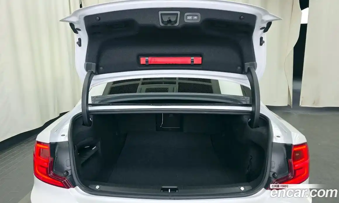 Volvo S90 2020 2.0 Автомат в Москве № 392124, фото 20