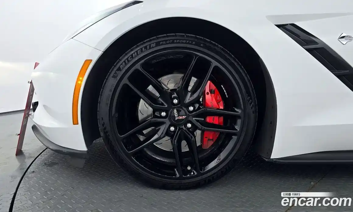 Chevrolet Corvette 2015 6.2 Автомат в Москве № 398423, фото 5