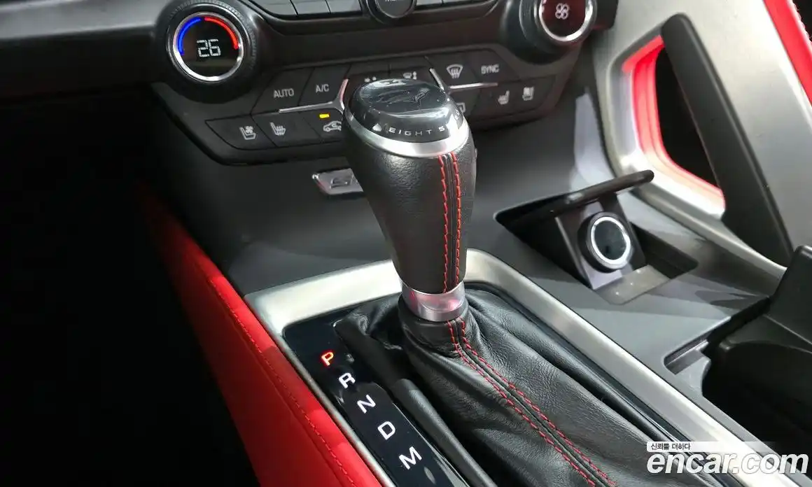 Chevrolet Corvette 2015 6.2 Автомат в Москве № 398423, фото 9