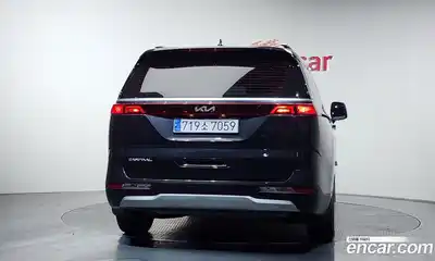 Kia Canival 2023 2.2 Автомат в Москве № 403364, миниатюра 4