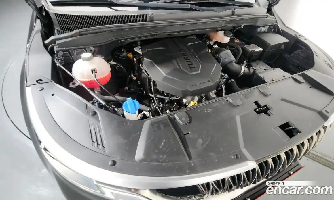 Kia Canival 2023 2.2 Автомат в Москве № 403364, фото 6