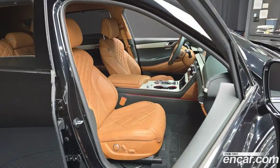 Genesis GV80 2024 2.5 Автомат в Москве № 405017, фото 12