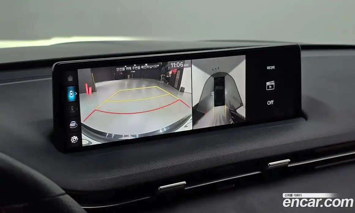 Genesis GV70 2021 2.5 Автомат в Москве № 405274, фото 15