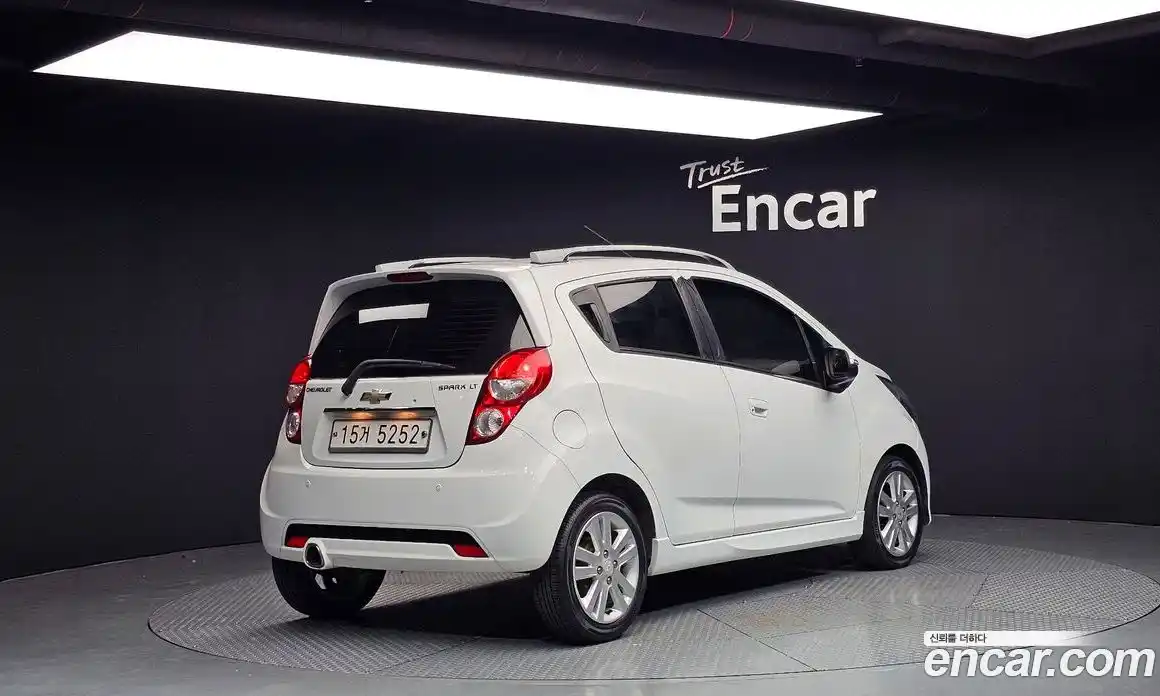 Chevrolet Spark 2014 1.0 Автомат в Москве № 40972, фото 12