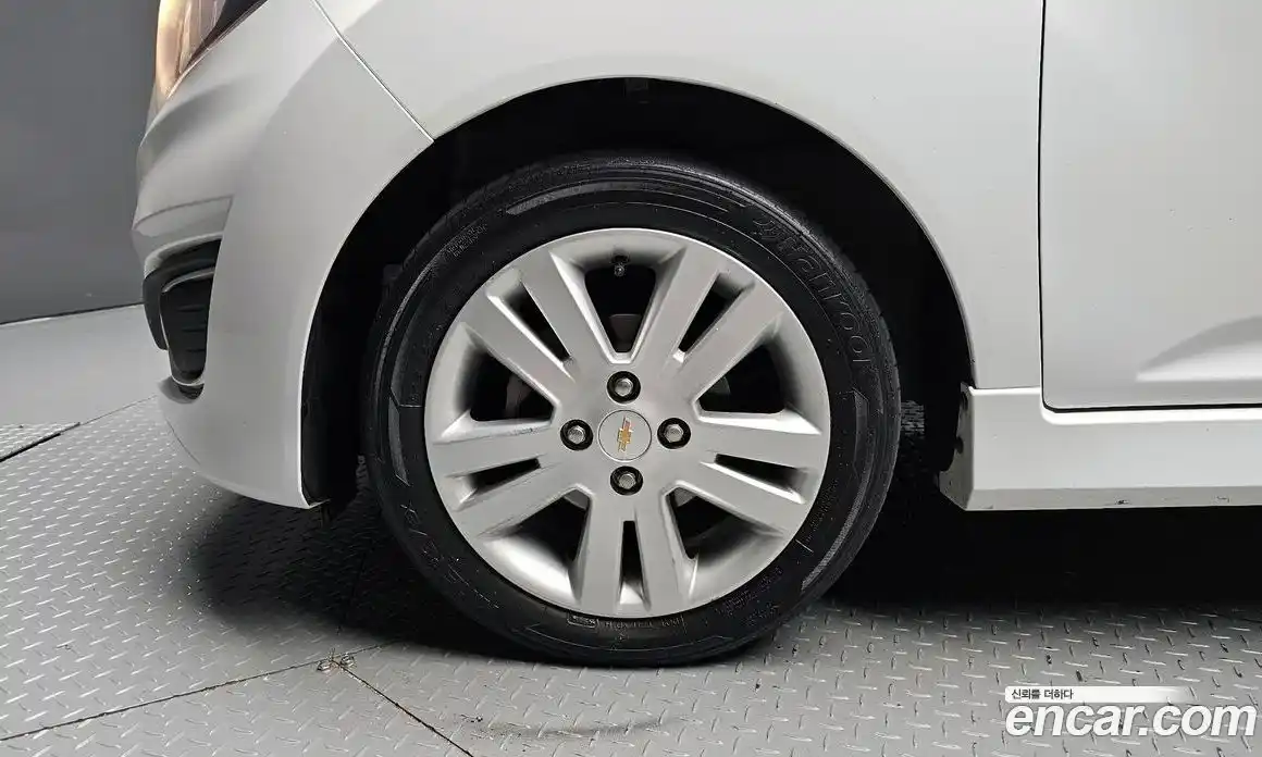 Chevrolet Spark 2014 1.0 Автомат в Москве № 40972, фото 15