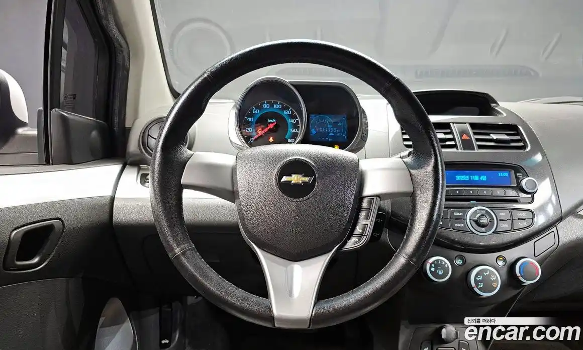 Chevrolet Spark 2014 1.0 Автомат в Москве № 40972, фото 3