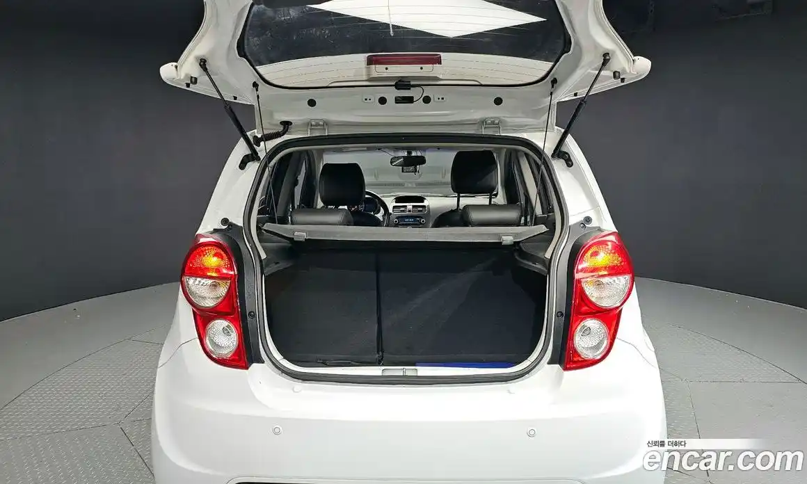 Chevrolet Spark 2014 1.0 Автомат в Москве № 40972, фото 7