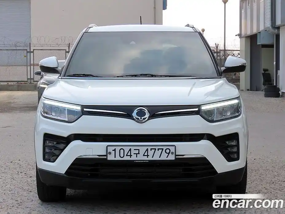 SsangYong TIBOLI 2020 1.5 Автомат в Москве № 421655, фото 1