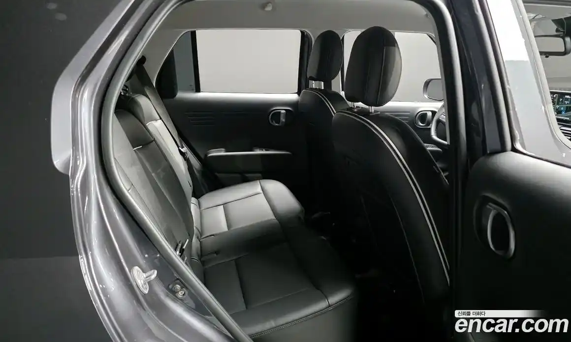 Hyundai Casper 2024 1.0 Автомат в Москве № 44839, фото 16