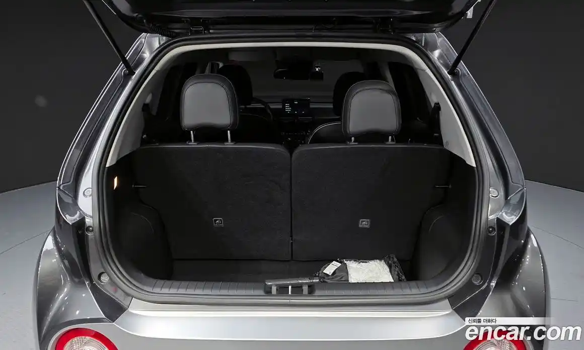 Hyundai Casper 2024 1.0 Автомат в Москве № 44839, фото 20