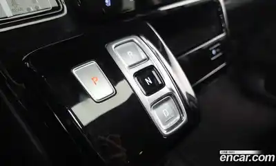 Hyundai Staria 2025 1.6 Автомат в Москве № 449675, миниатюра 8