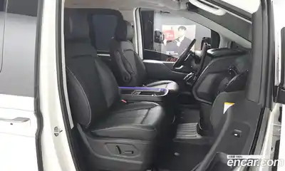 Hyundai Staria 2025 1.6 Автомат в Москве № 449675, миниатюра 9