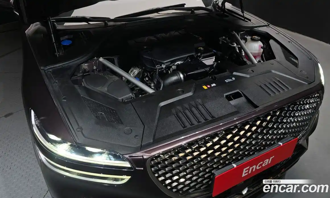 Genesis GV70 2021 2.5 Автомат в Москве № 453158, фото 6