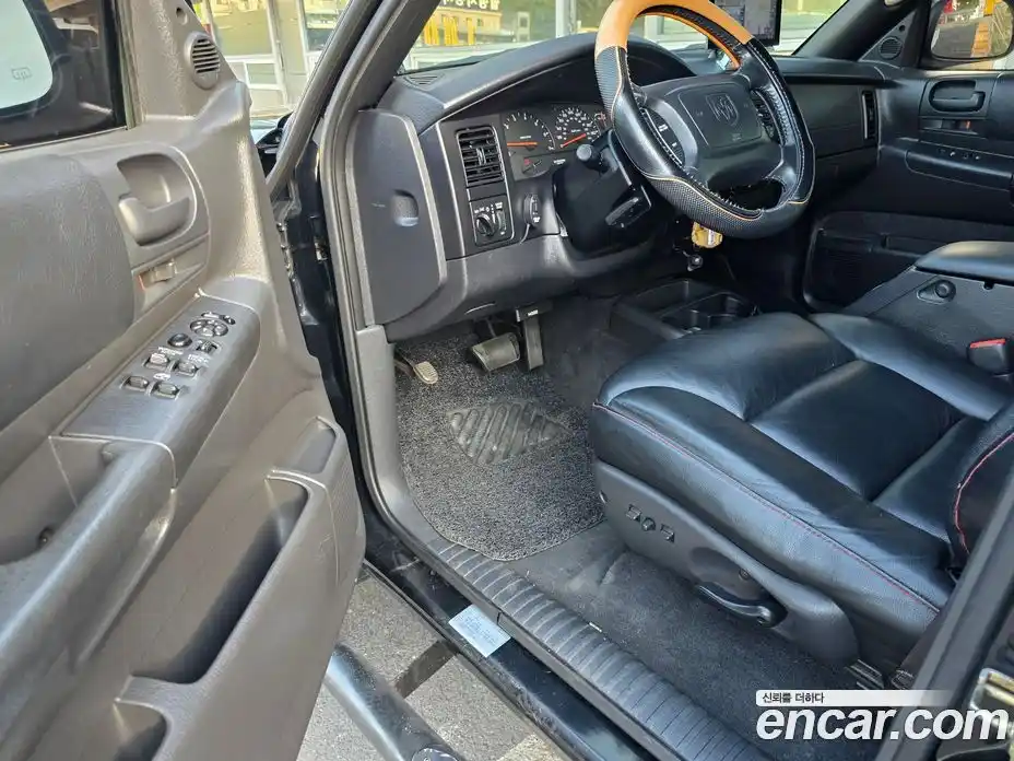 Dodge Dakoda 2004 4.7 Автомат в Москве № 460159, фото 19