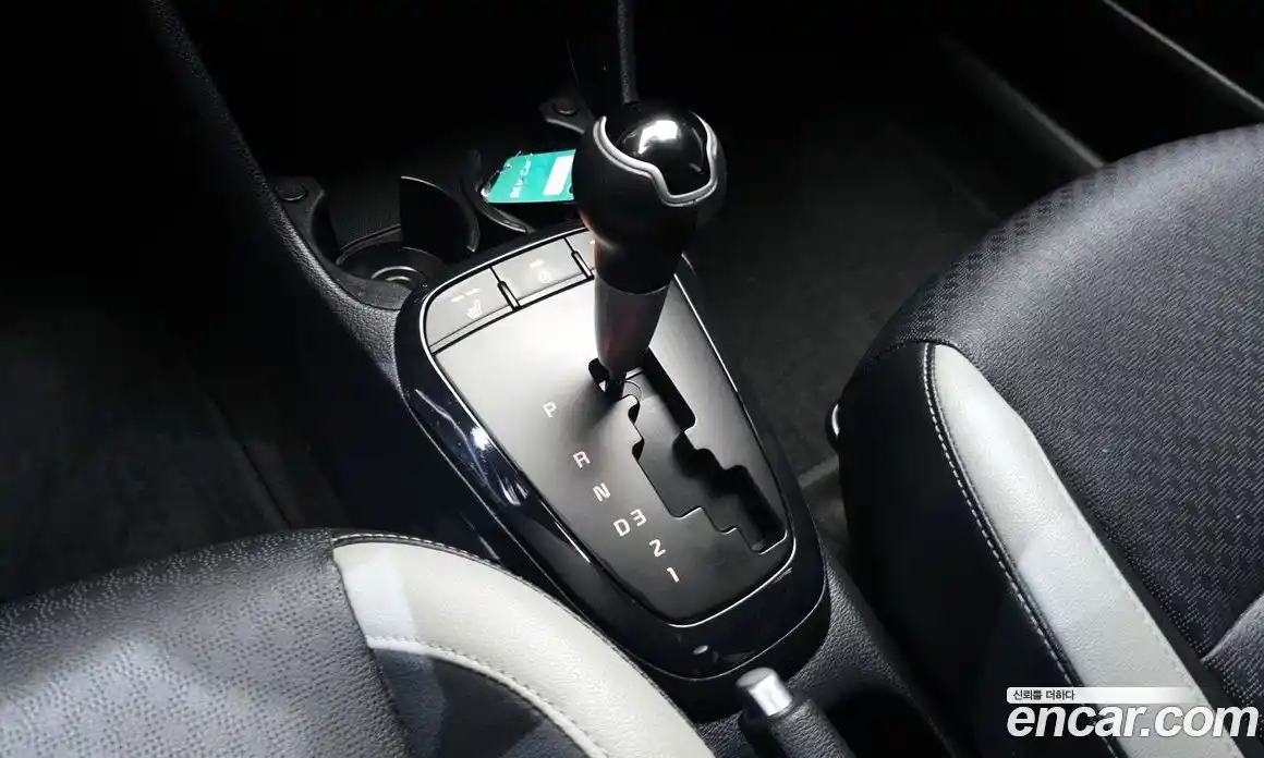 Kia Morning 2018 1.0 Автомат в Москве № 460650, фото 9