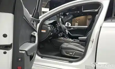 Audi A6 2018 2.0 Автомат в Москве № 468920, миниатюра 10