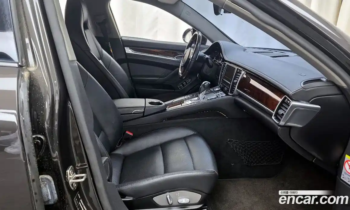 Porsche Panamera 2011 3.6 Автомат в Москве № 470713, фото 11