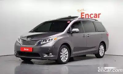 Toyota Sienna, 2015