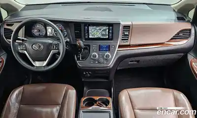 Toyota Sienna 2015 3.5 Автомат в Москве № 473051, миниатюра 7