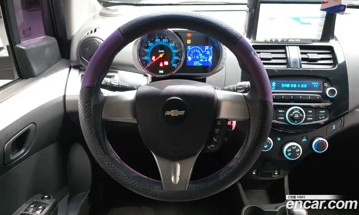 Chevrolet Spark 2015 1.0 Автомат в Москве № 492781, фото 13