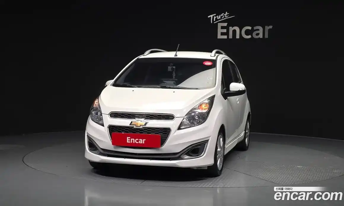 Chevrolet Spark 2015 1.0 Автомат в Москве № 492781, фото 3