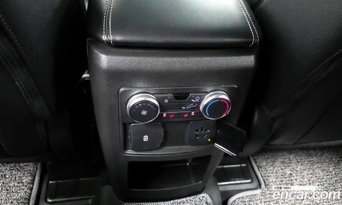 Ford Explorer 2021 2.3 Автомат в Москве № 494507, фото 19