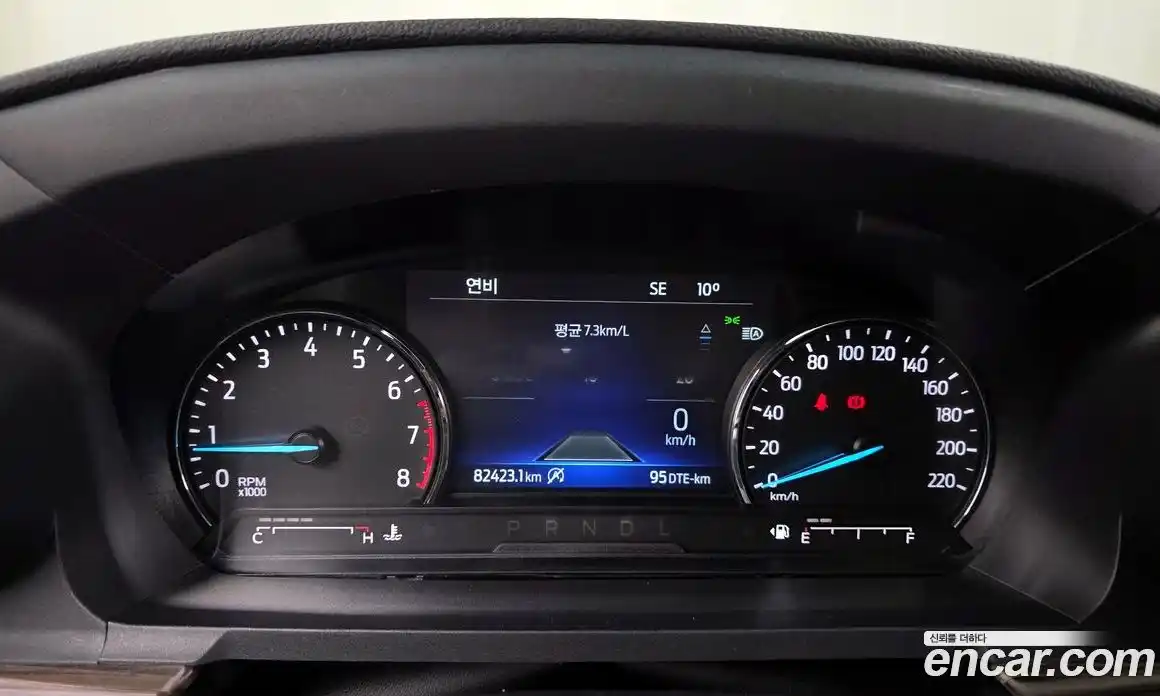 Ford Explorer 2021 2.3 Автомат в Москве № 494507, фото 8