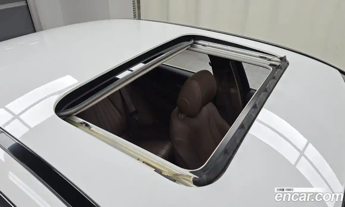 Mercedes-Benz E-Class 2019 2.0 Автомат в Москве № 495046, фото 16