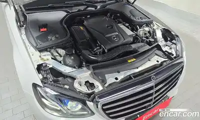 Mercedes-Benz E-Class 2019 2.0 Автомат в Москве № 495046, миниатюра 6