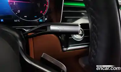 Mercedes-Benz S-Class 2023 4.0 Автомат в Москве № 495729, миниатюра 9