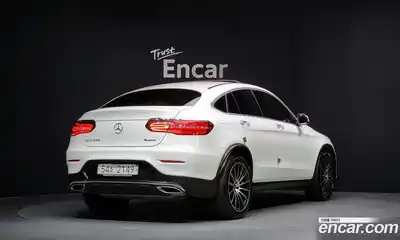 Mercedes-Benz GLC-Class 2019 2.0 Автомат в Москве № 495834, миниатюра 2