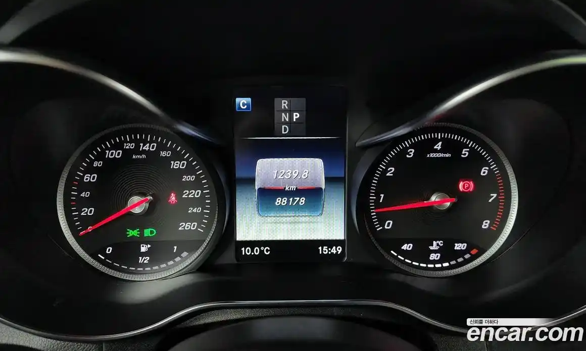 Mercedes-Benz GLC-Class 2019 2.0 Автомат в Москве № 495834, фото 8