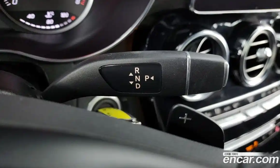 Mercedes-Benz GLC-Class 2019 2.0 Автомат в Москве № 495834, фото 9