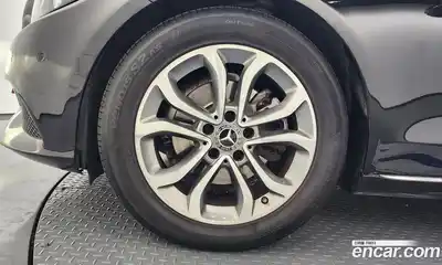 Mercedes-Benz C-Class 2017 2.0 Автомат в Москве № 495859, миниатюра 5