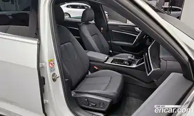 Audi A6 2023 2.0 Автомат в Москве № 496106, миниатюра 12