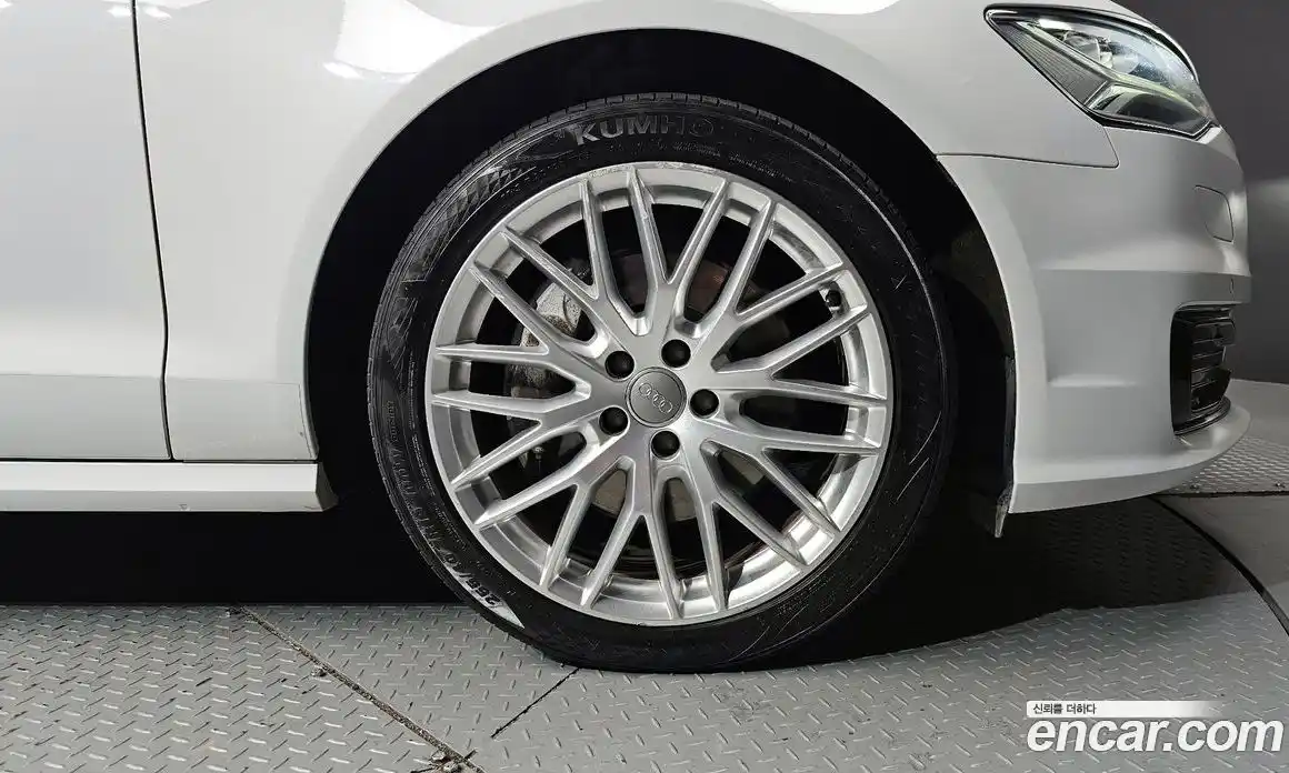 Audi A6 2016 3.0 Автомат в Москве № 497112, фото 5