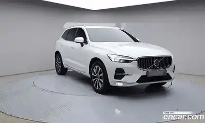 Volvo XC60 2023 2.0 Автомат в Москве № 497908, миниатюра 3