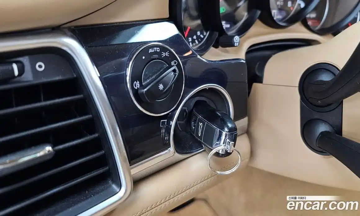 Porsche Panamera 2010 4.8 Автомат в Москве № 498212, фото 18