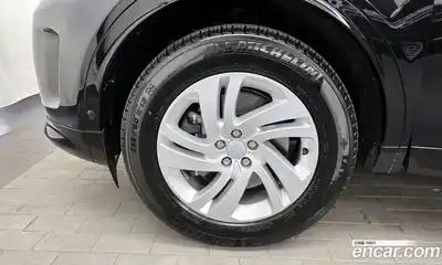 Land Rover Discovery Sport 2025 2.0 Автомат в Москве № 498545, миниатюра 5