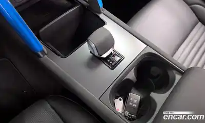 Land Rover Discovery Sport 2025 2.0 Автомат в Москве № 498545, миниатюра 9