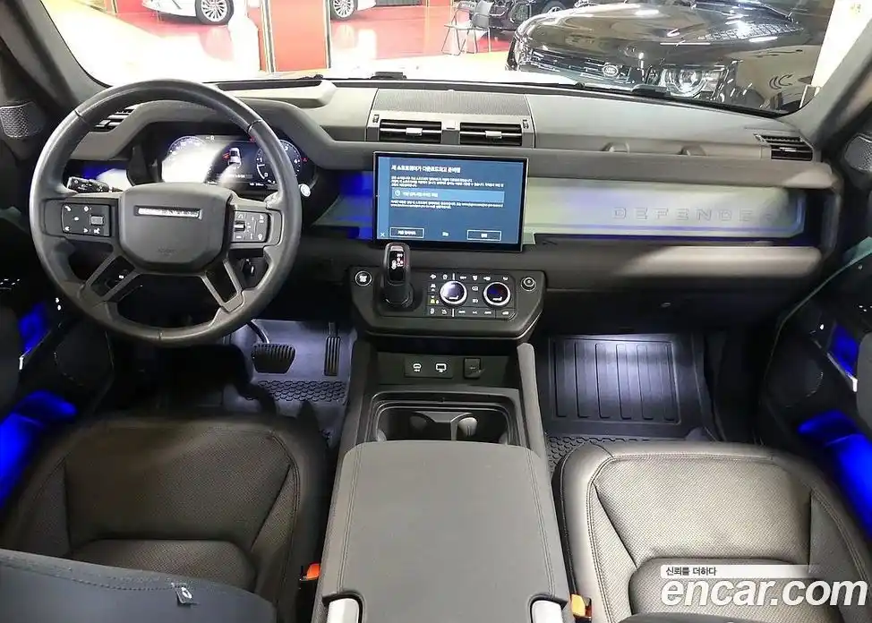 Land Rover Defender 2023 3.0 Автомат в Москве № 498673, фото 4