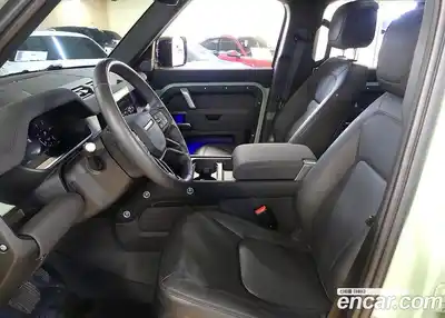 Land Rover Defender 2023 3.0 Автомат в Москве № 498673, миниатюра 8