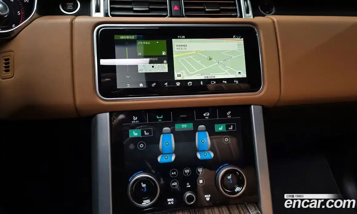 Land Rover Range-Rover 2021 3.0 Автомат в Москве № 499020, фото 15