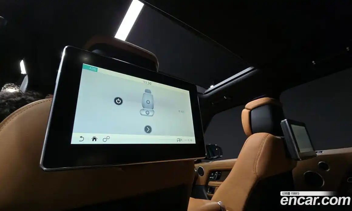 Land Rover Range-Rover 2021 3.0 Автомат в Москве № 499020, фото 18